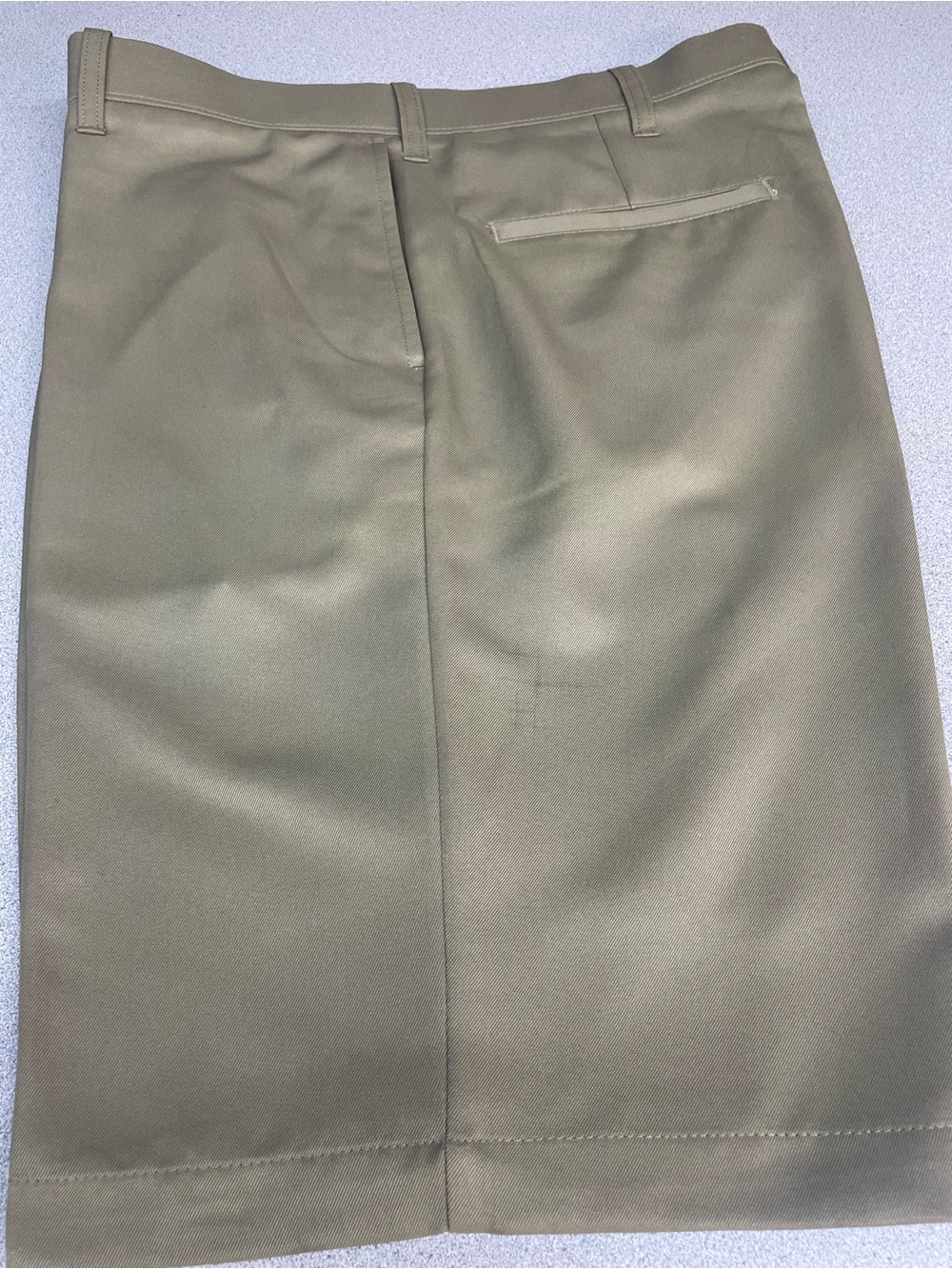 Haggar Men's Flat Front Shorts in Olive
